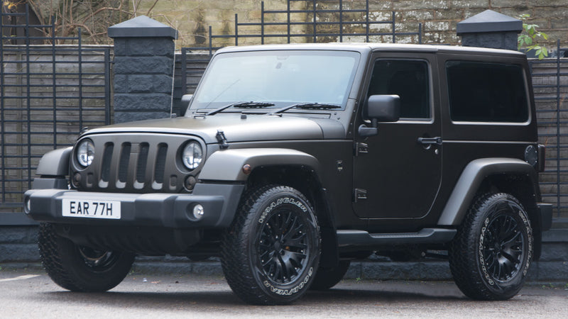 Choose your own personalised number plate: EAR 77H