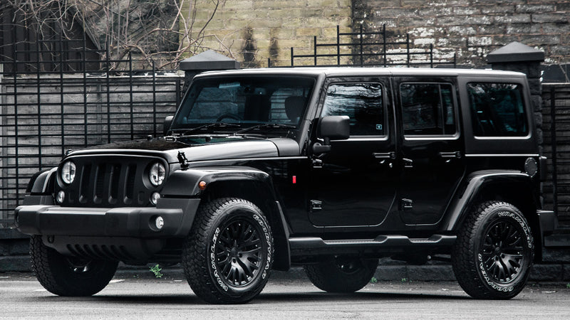 Jeep Wrangler Sahara 2.8 Diesel - Chelsea Truck Company CJ300