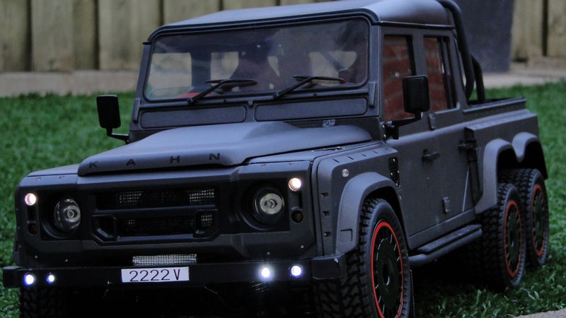 The Amazing Land Rover Defender Flying Huntsman 6X6 Model