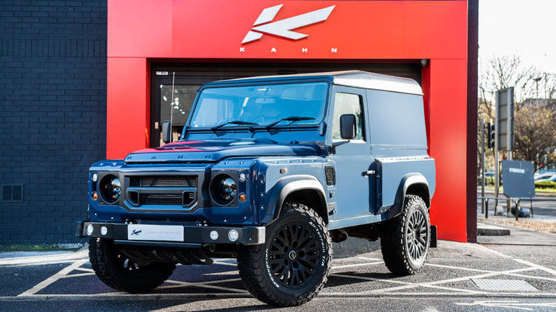 Land Rover Defender 2.2 TDCI 90 Hard Top - Chelsea Wide Track