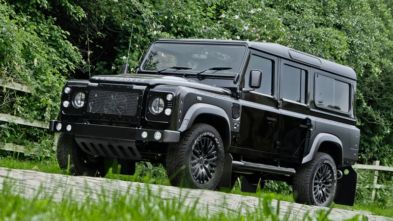 Land Rover Defender 2.2 TDCI XS 110 (7 Seater) Chelsea Wide Track