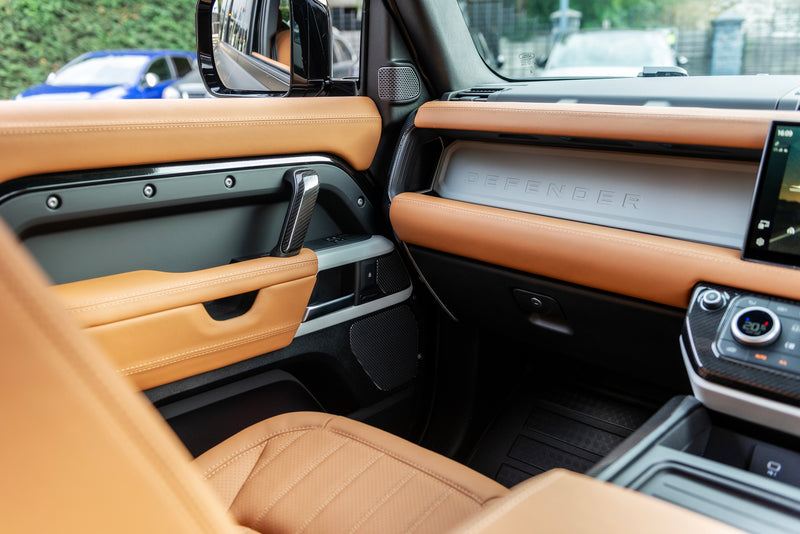 Land Rover Defender 110 Designo Design Leather Interior - Image 85