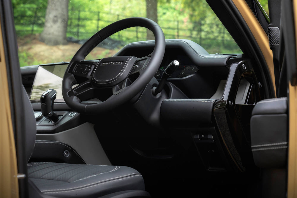 Land Rover Defender 110 Designo Design Leather Interior - Image 18