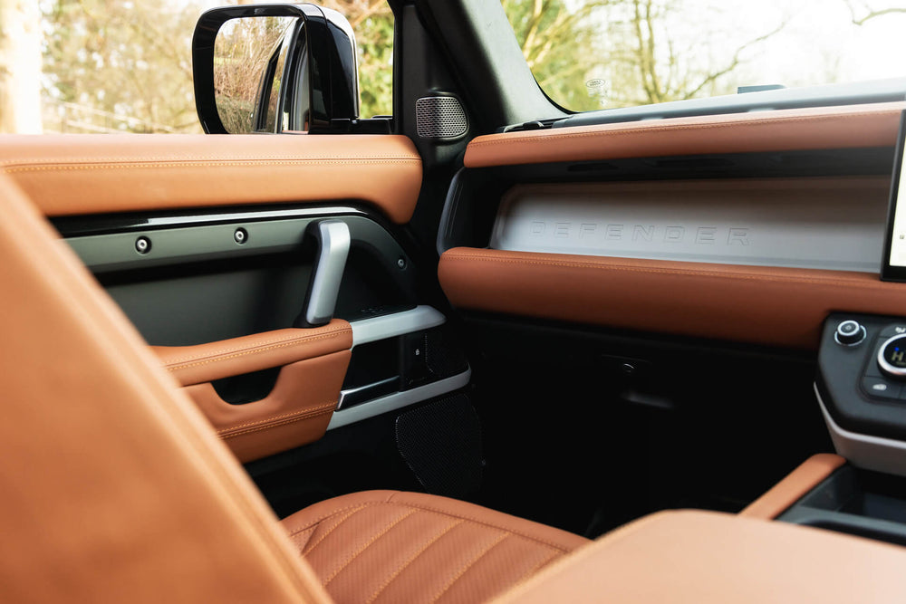 Land Rover Defender 110 Designo Design Leather Interior - Image 30