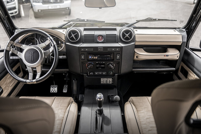 6 X 6 PICKUP Defender - Image 48