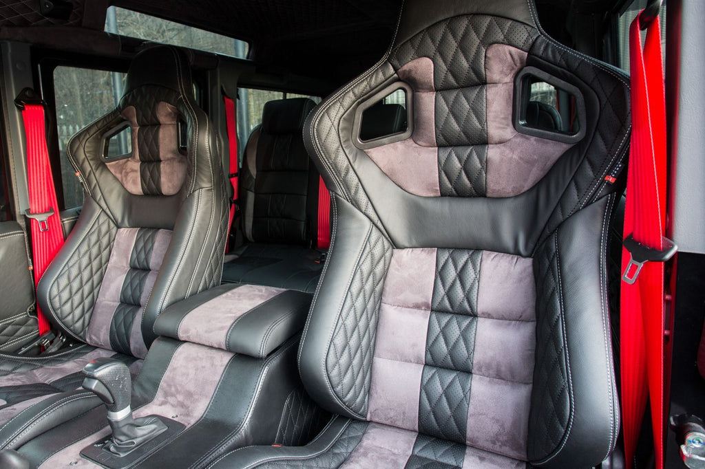 Land rover defender seat belts online