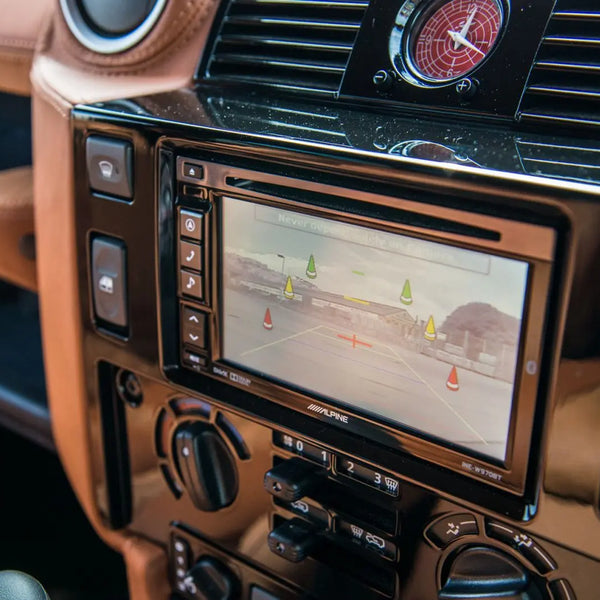 Land Rover Defender 90 (1991-2016) Rear View Camera Image 5257