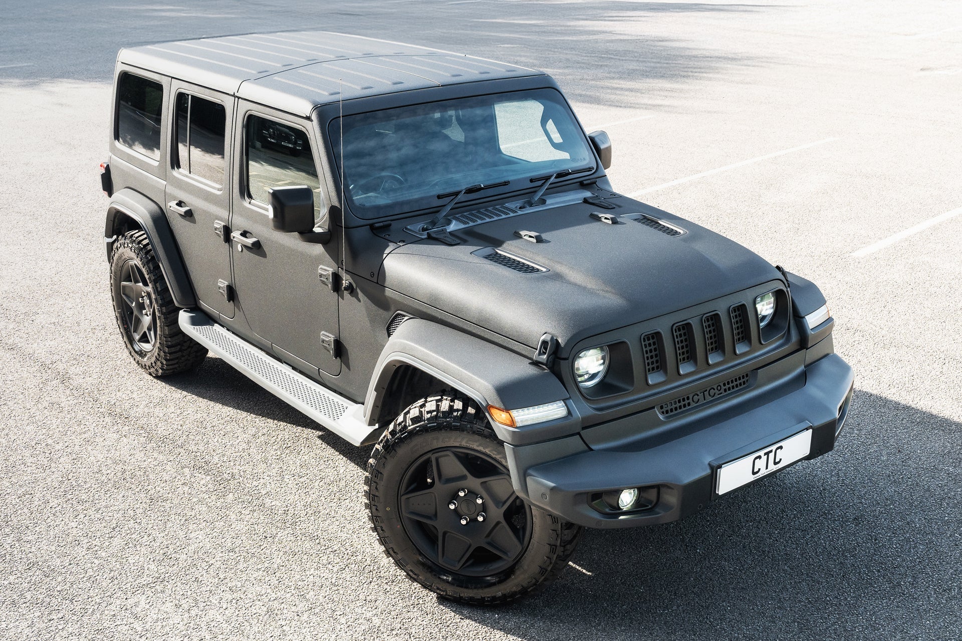 Jeep Wrangler JL 4DR CJ400