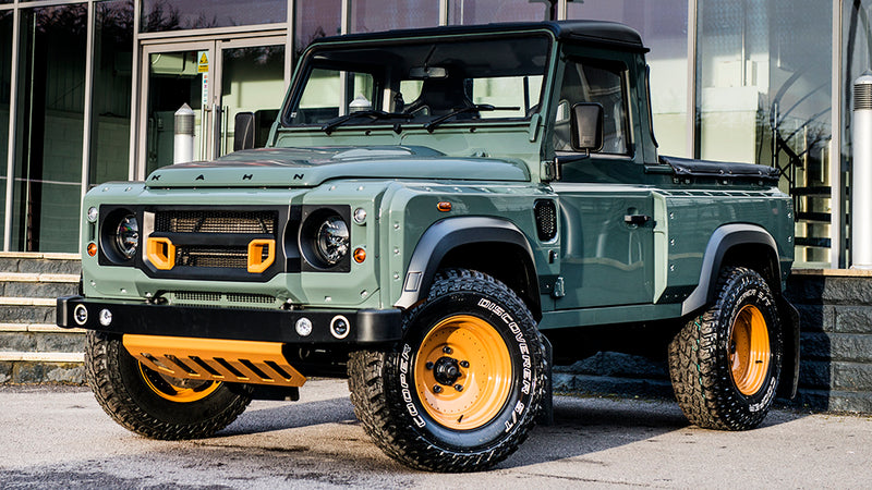 Land Rover Defender 2.4 TDCI 90 Pick Up â€“ Chelsea Wide Track