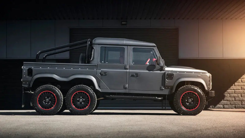 TRUE BRITISH CRAFTSMANSHIP: LAND ROVER DEFENDER DOUBLE CAB PICK UP FLYING HUNTSMAN 6X6