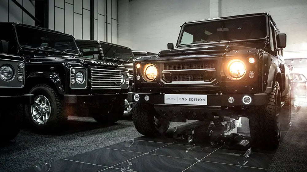 Land Rover Defender 2.2 TDCI XS 90 The End Edition - Chelsea Truck Company