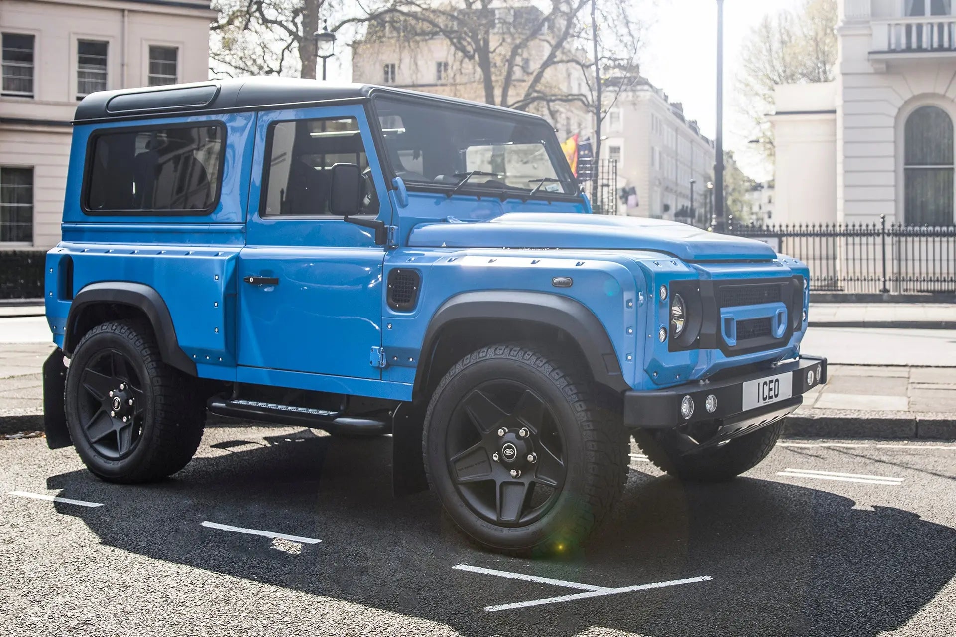 1 CEO Defender 90 - Chelsea Truck Company