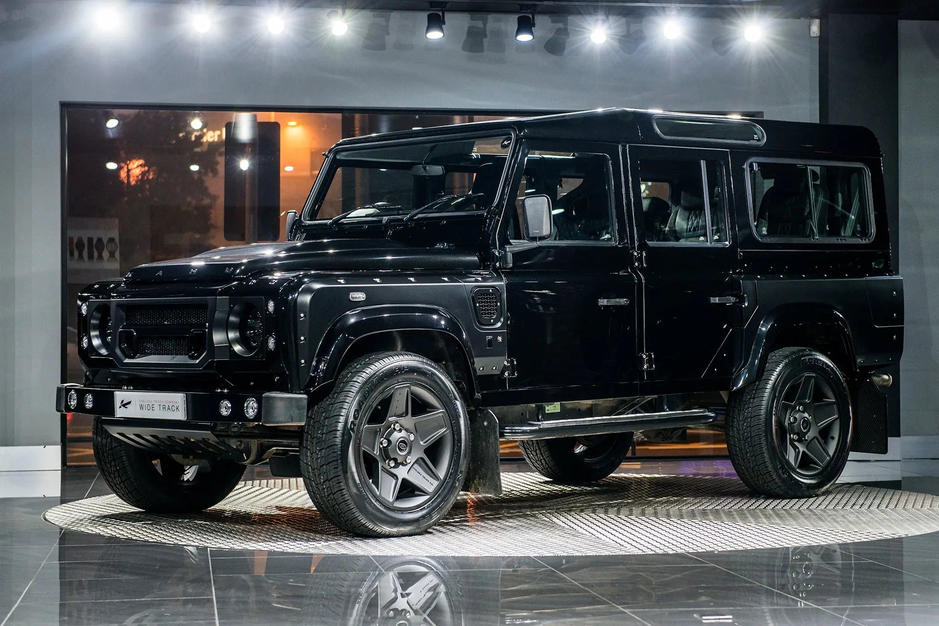 Chelsea Truck Company Land Rover Defender 2.2 TDCI 110 Station Wagon (7 Seater) The End Edition - Chelsea Truck Company