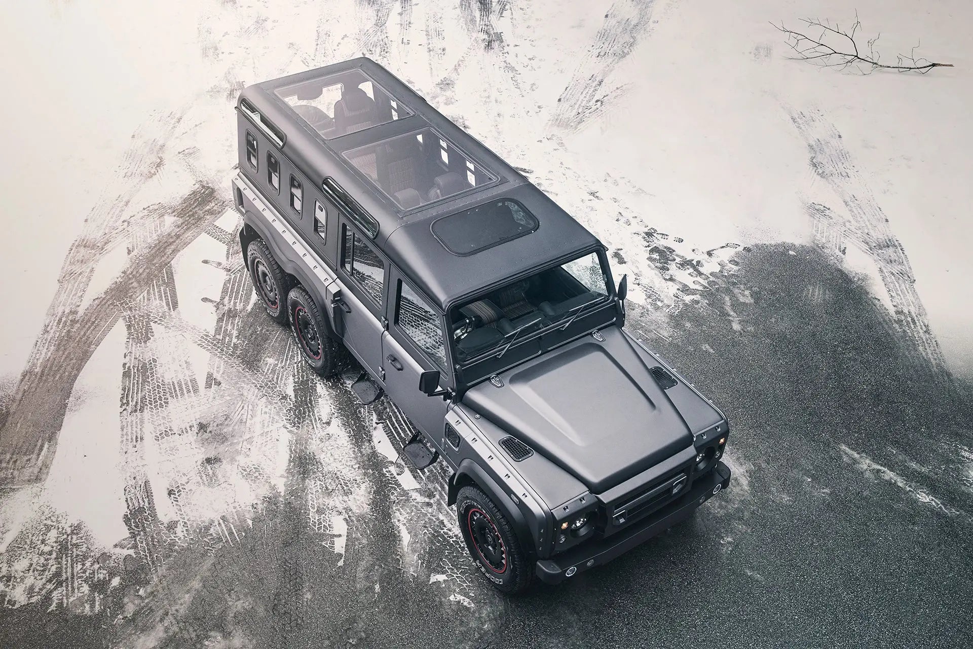 Chelsea Truck Company Civillian 6x6 and Black Hawk Edition Showcased At Geneva - Chelsea Truck Company