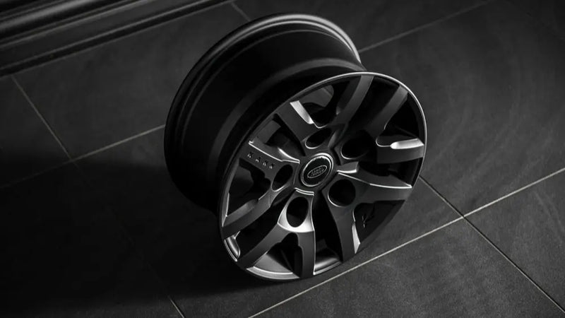 Chelsea Truck Company Defend 1948 wheels