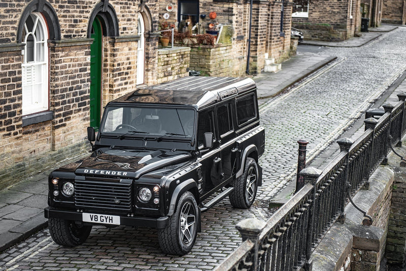 Classic Land Rover Defender 110 Wide Track 70TH ANNIVERSARY V8 WORKS EDITION