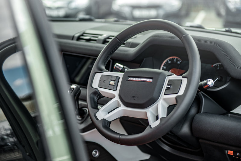 Land Rover Defender 110 (2020)