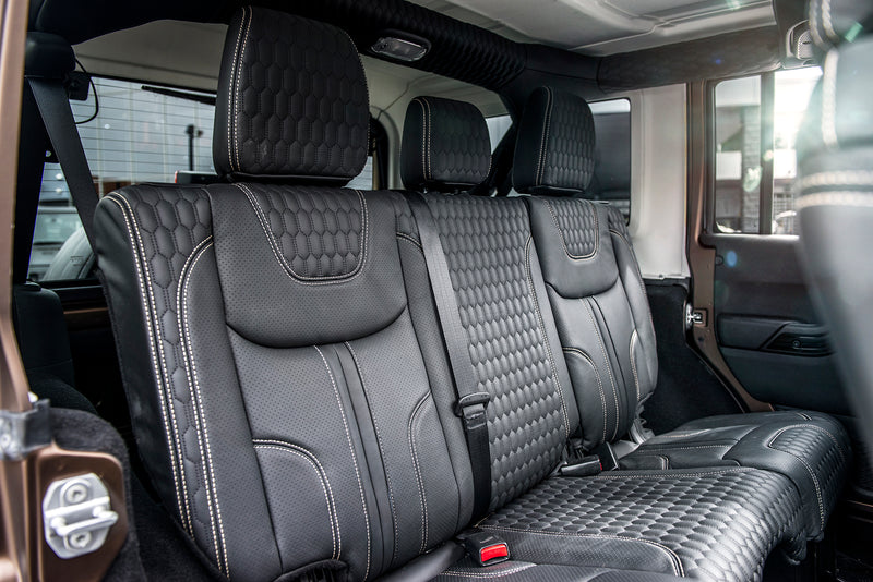 Jeep Wrangler Black Hawk