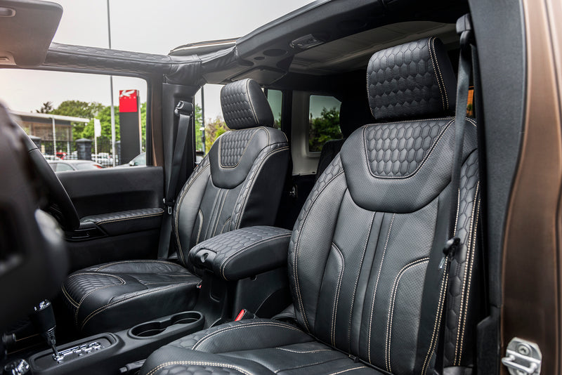 Jeep Wrangler Black Hawk