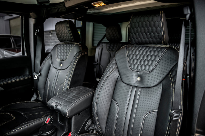 Jeep Wrangler Black Hawk