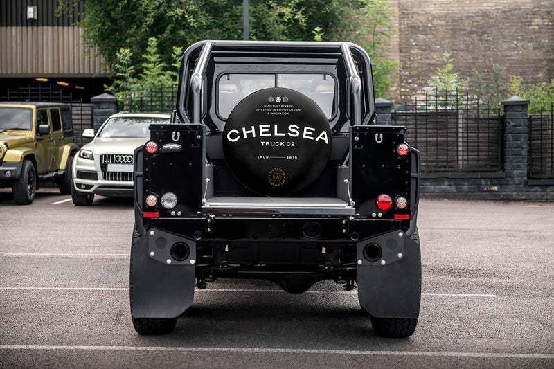 LAND ROVER DEFENDER 110 FLYING HUNTSMAN 6X6 PICKUP