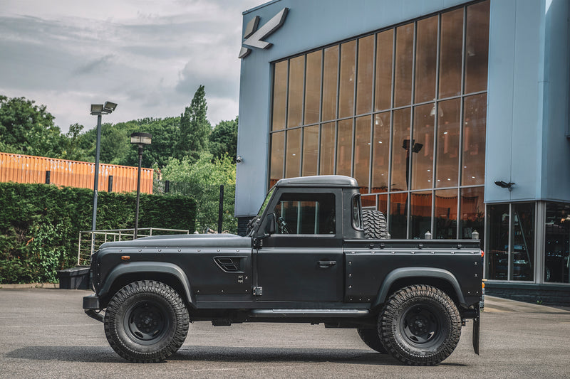 Defender Longnose Pickup