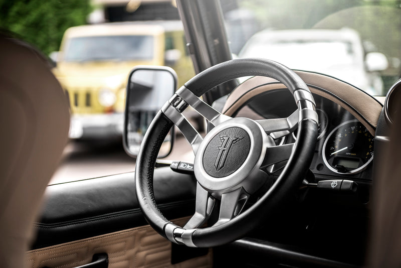 LAND ROVER DEFENDER 110 FLYING HUNTSMAN 6X6 PICKUP