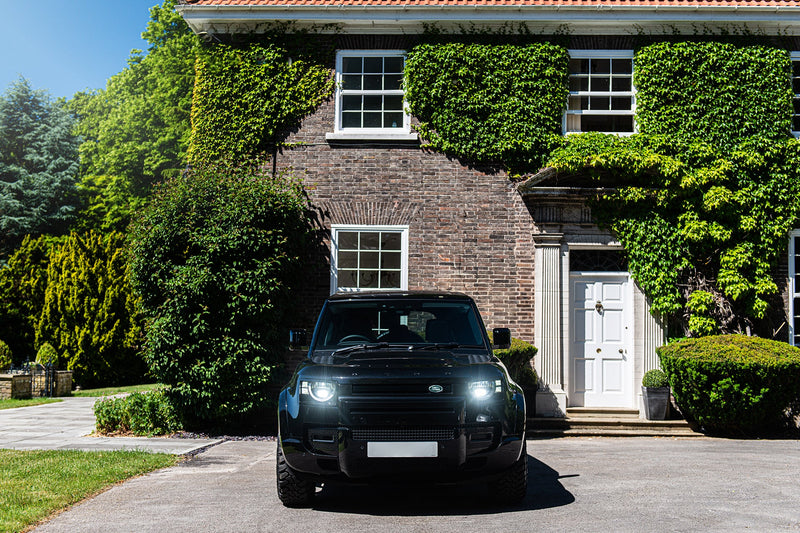 Land Rover Defender 110