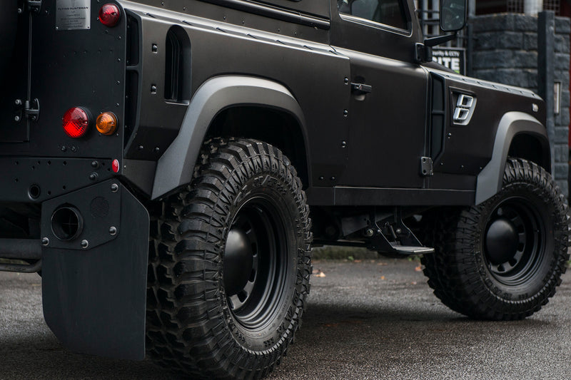 Defender 105 Longnose