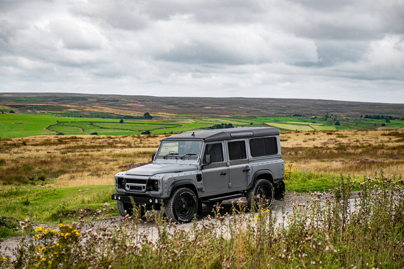 Land Rover Defender 110