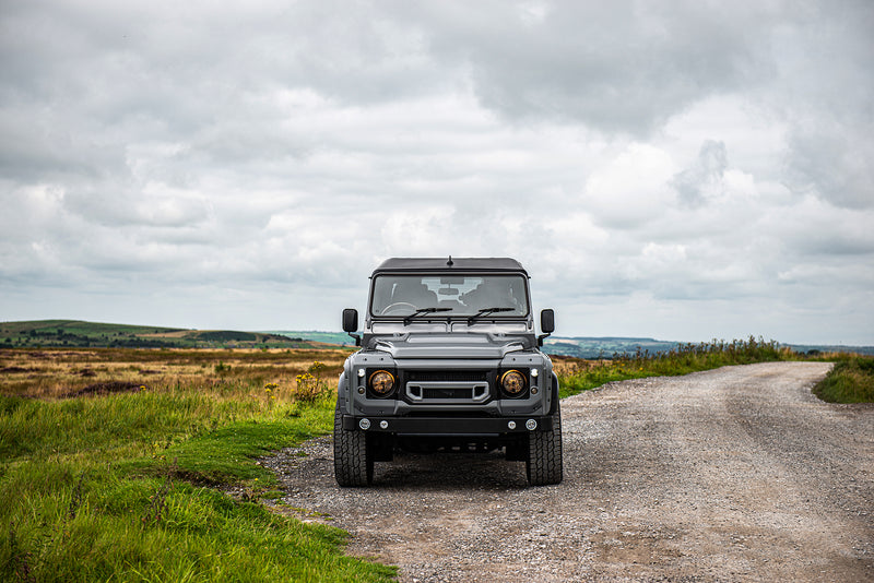 Land Rover Defender 110