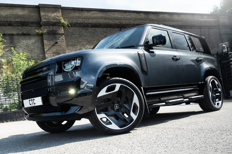 Land Rover Defender 110