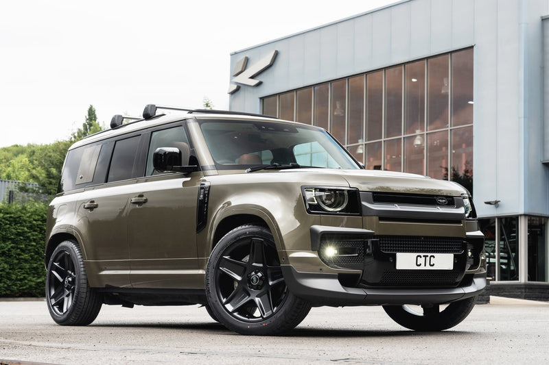Land Rover Defender 110