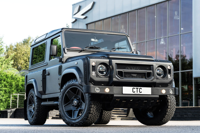 Classic Land Rover Defender 90 Wide Track