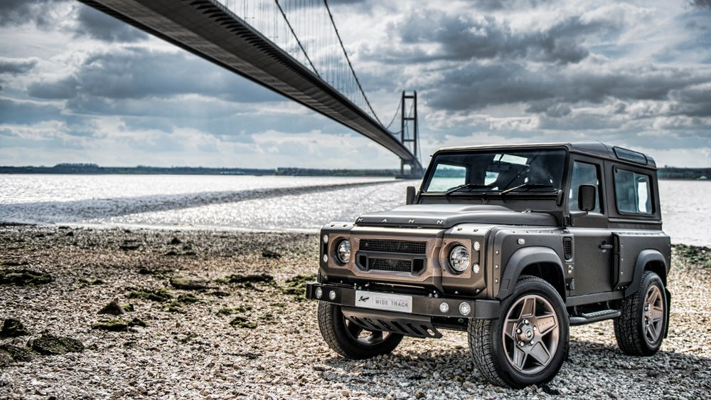 Shoponline: Chelsea Truck Company Defender 90 Wide Track Arch Kit