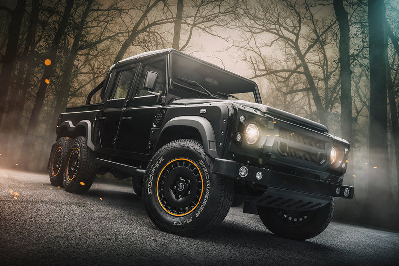 LAND ROVER DEFENDER 110 FLYING HUNTSMAN 6X6 PICKUP