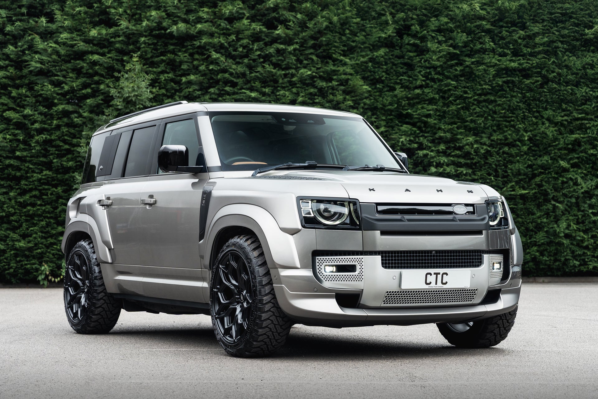 Land Rover Defender 110 WIDEBODY