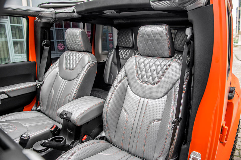 Jeep Wrangler Black Hawk