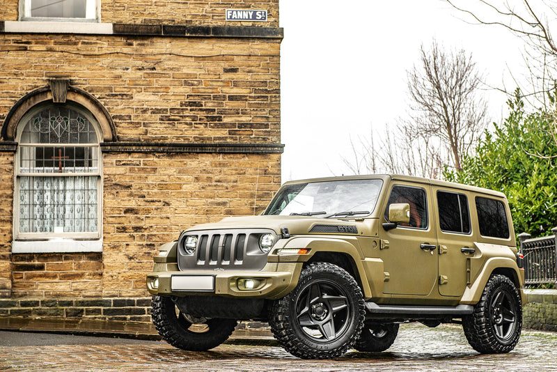 Jeep Wrangler JL Black Hawk