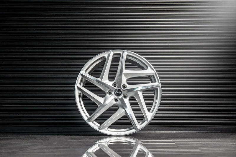 Land Rover Defender (2020 Onwards) RS-Forged Alloy Wheels - Type 52 - Image 3