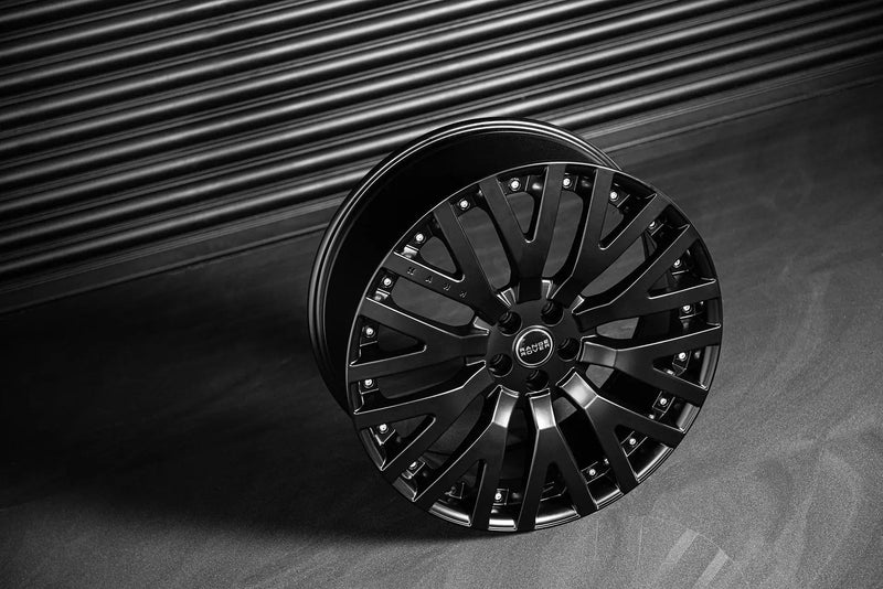 Land Rover Defender (2020 Onwards) Alloy Wheels - RS-2 Light - Image 4