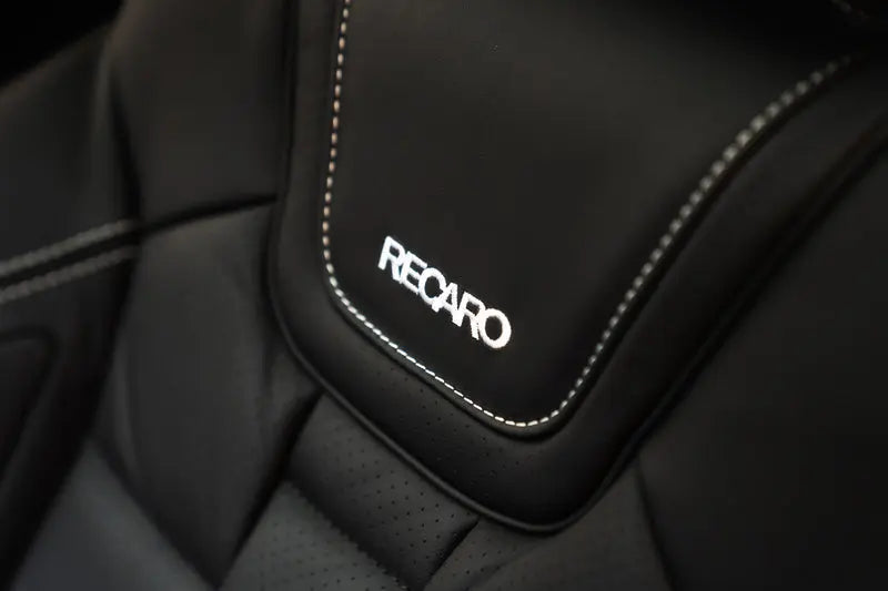 INEOS Grenadier (2023–Present) Comfort Leather Interior - Image 8