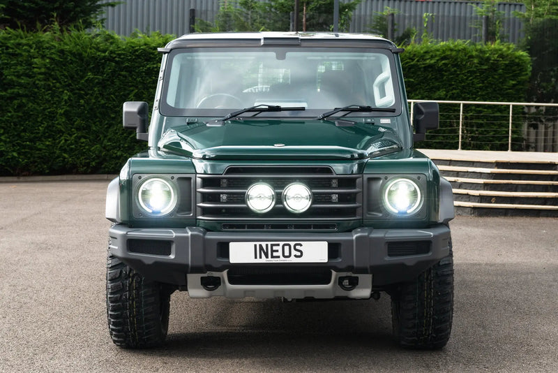 INEOS Grenadier (2023–Present) Exposed Matte Carbon Central Lamp Dakar Front Grille - Image 8