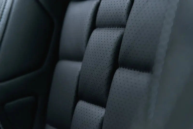 INEOS Grenadier (2023–Present) Comfort Leather Interior - Image 10