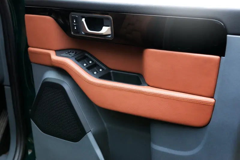 INEOS Grenadier (2023–Present) Comfort Leather Interior - Image 13