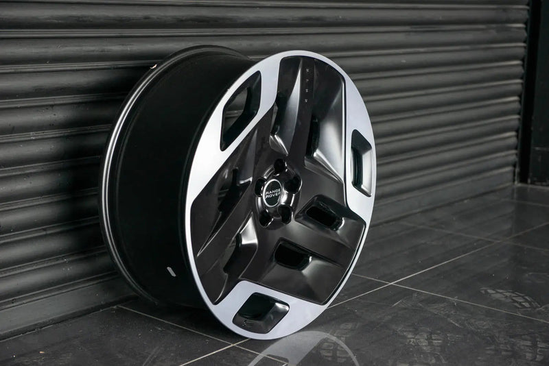 Land Rover Defender (2020 Onwards) Forged Alloy Wheels - Type 33 - Image 4