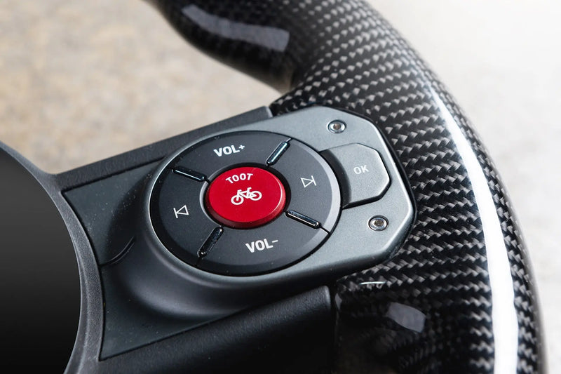 INEOS Grenadier (2023–Present) Carbon Steering Wheel - Image 4