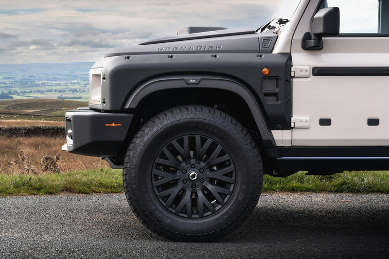 Series II Expedition Grenadier - Image 11