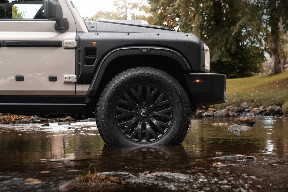 Series II Expedition Grenadier - Image 23