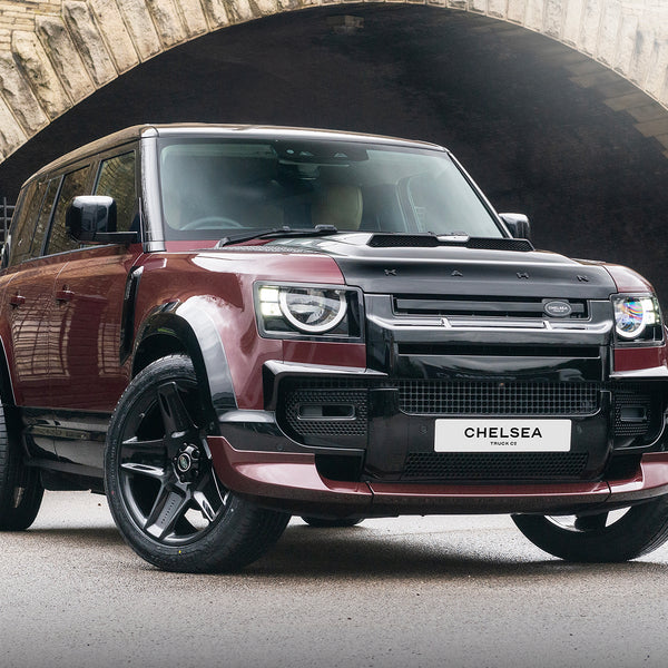 Land Rover Defender 110 - Devine Red